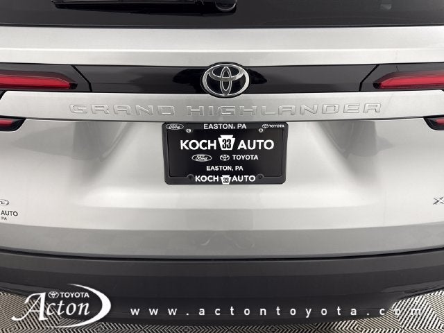 2025 Toyota Grand Highlander XLE