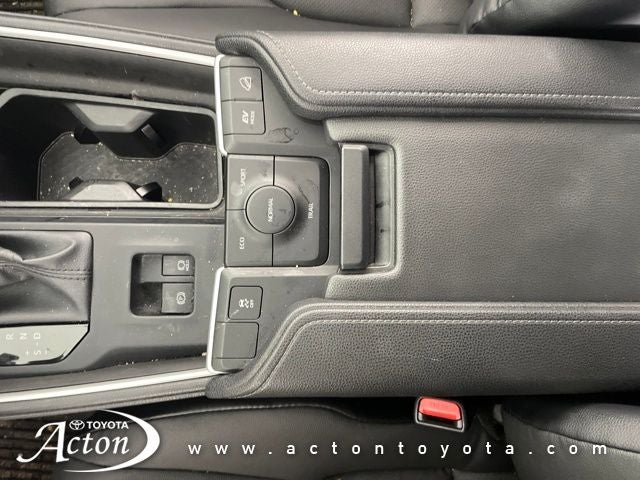 2024 Toyota GRAND HIGHLANDER HV XLE