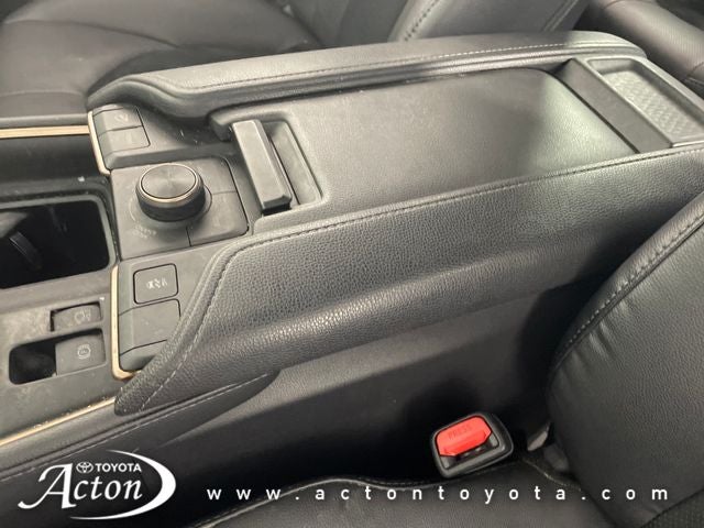 2024 Toyota Grand Highlander Hybrid MAX Limited