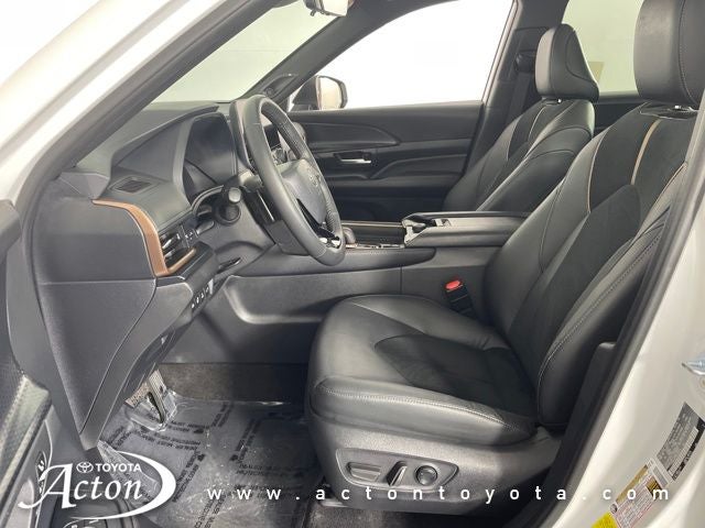 2024 Toyota GRAND HIGHLANDER HV MAX Platinum
