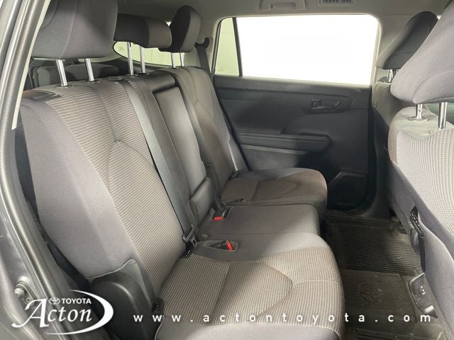 2022 Toyota Highlander Hybrid LE