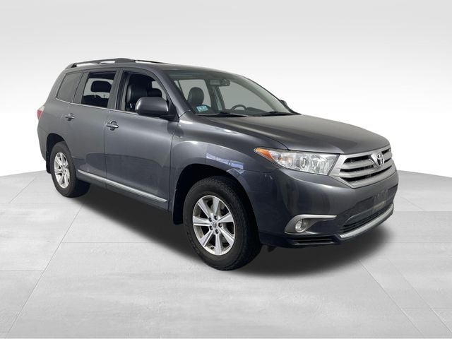 2013 Toyota Highlander SE