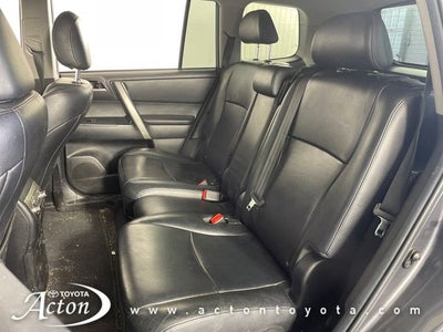 2013 Toyota Highlander SE