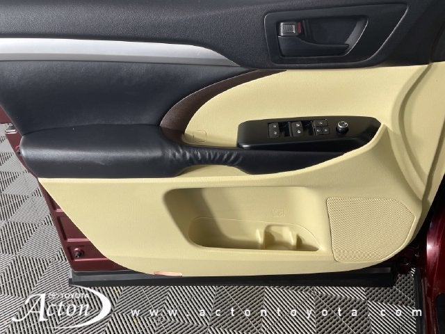2014 Toyota HIGHLANDER LE Plus V6