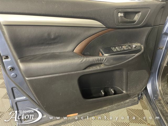 2014 Toyota HIGHLANDER LE Plus V6