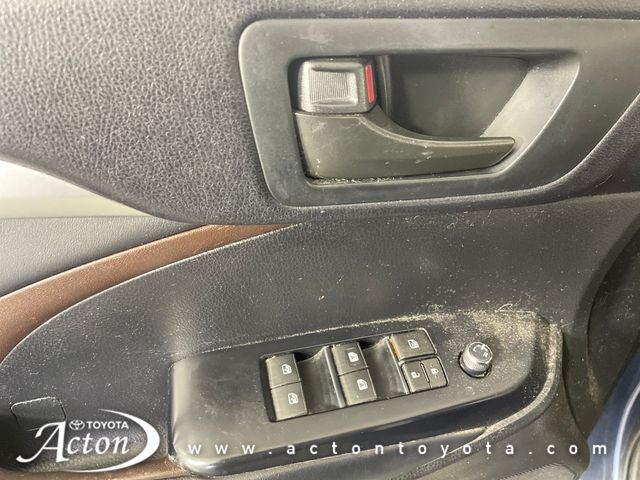 2014 Toyota HIGHLANDER LE Plus V6