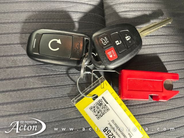 2014 Toyota HIGHLANDER LE Plus V6