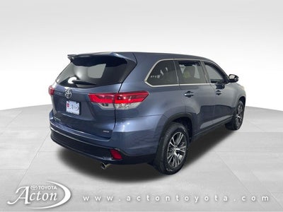 2018 Toyota HIGHLANDER LE