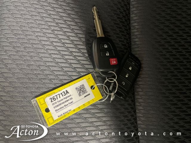 2018 Toyota HIGHLANDER LE
