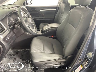 2018 Toyota HIGHLANDER LE