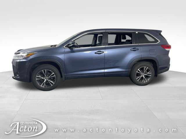 2018 Toyota HIGHLANDER LE