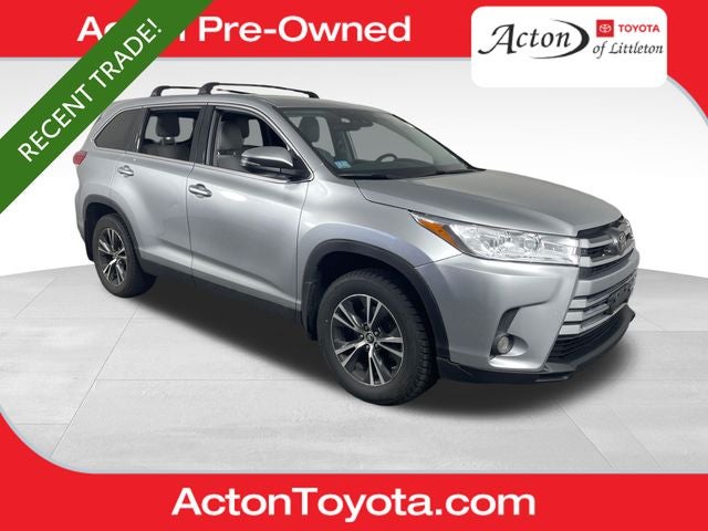 2019 Toyota HIGHLANDER LE Plus