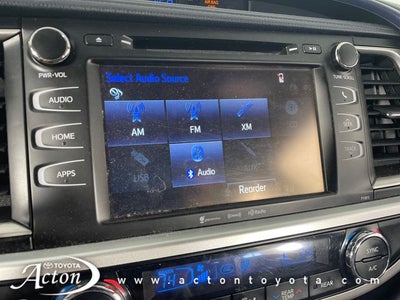 2019 Toyota HIGHLANDER LE Plus