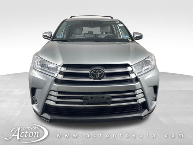 2019 Toyota HIGHLANDER LE Plus