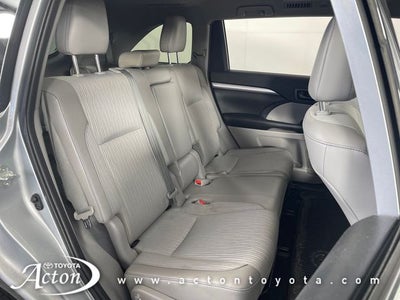 2019 Toyota HIGHLANDER LE Plus