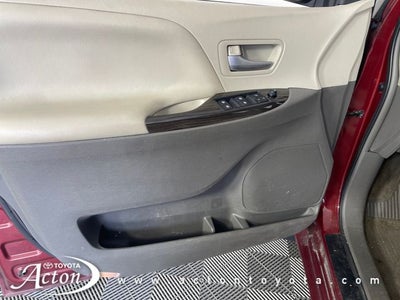 2016 Toyota Sienna XLE Premium 7 Passenger