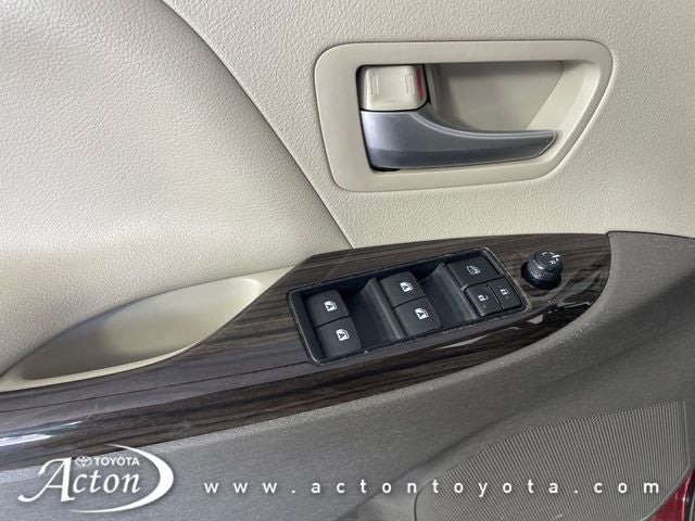 2016 Toyota Sienna XLE Premium 7 Passenger