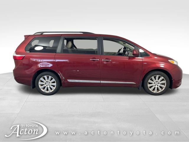 2016 Toyota Sienna XLE Premium 7 Passenger