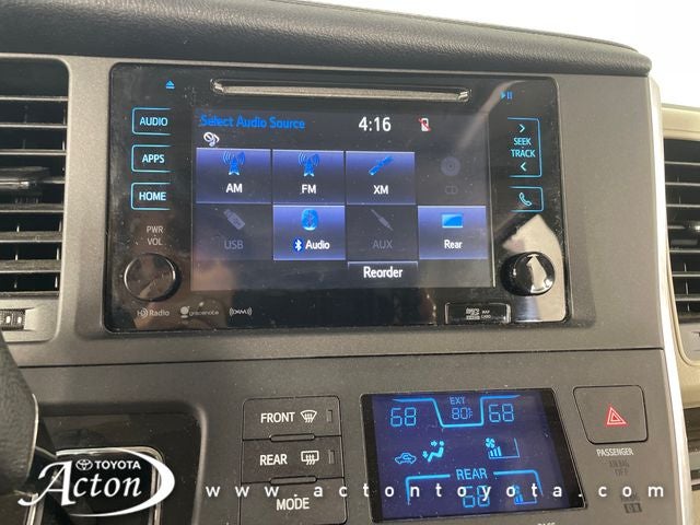 2016 Toyota Sienna XLE Premium 7 Passenger