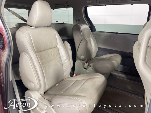 2016 Toyota Sienna XLE Premium 7 Passenger