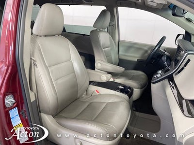 2016 Toyota Sienna XLE Premium 7 Passenger