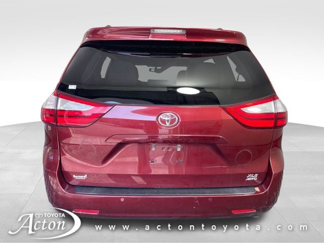 2016 Toyota Sienna XLE Premium 7 Passenger