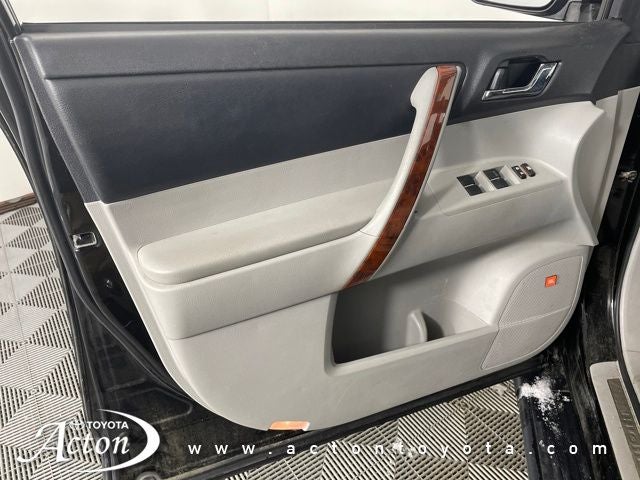 2011 Toyota HIGHLANDER LTD Limited