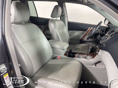 2013 Toyota HIGHLANDER Limited