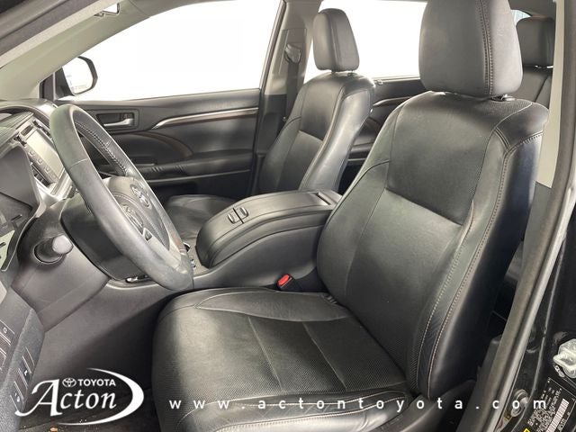 2015 Toyota HIGHLANDER Limited