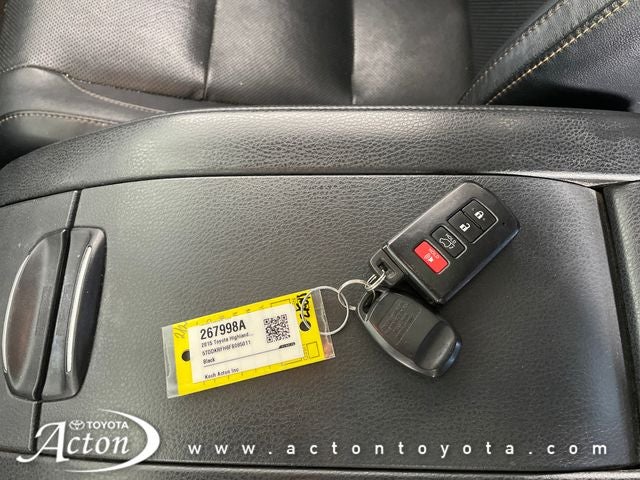 2015 Toyota HIGHLANDER Limited