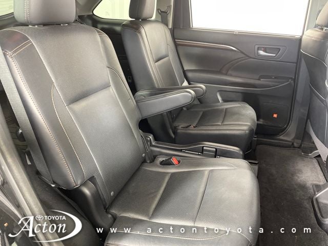 2015 Toyota HIGHLANDER Limited