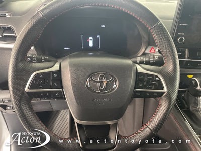 2025 Toyota Sienna XSE 7 Passenger