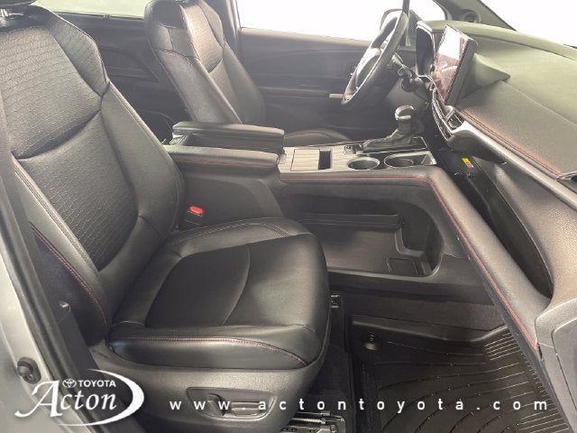 2025 Toyota Sienna XSE 7 Passenger