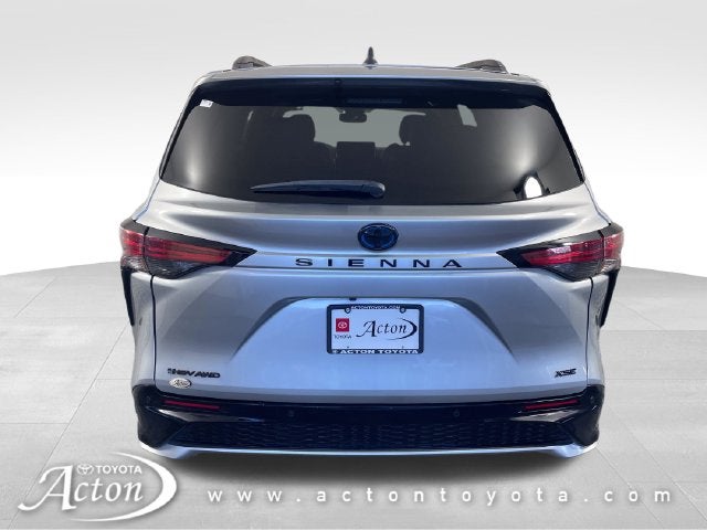 2025 Toyota Sienna XSE 7 Passenger
