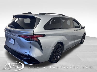 2025 Toyota Sienna XSE 7 Passenger