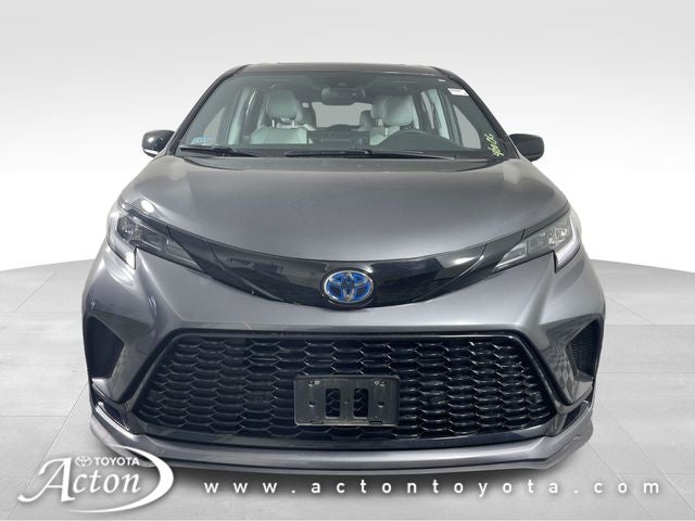 2025 Toyota Sienna XSE 7 Passenger
