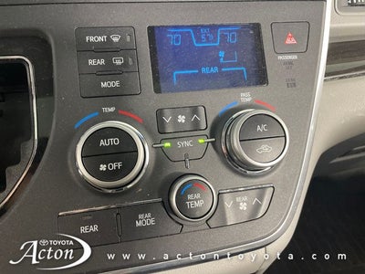 2017 Toyota SIENNA XLE 3.5L XLE 7 Passenger