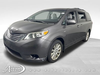2017 Toyota SIENNA XLE 3.5L XLE 7 Passenger