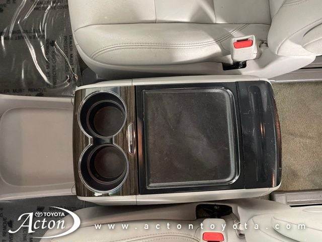 2017 Toyota SIENNA XLE 3.5L XLE 7 Passenger