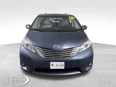 2017 Toyota SIENNA XLE 3.5L XLE 7 Passenger