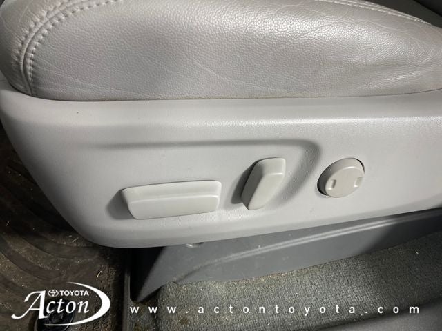 2017 Toyota Sienna XLE Premium 7 Passenger