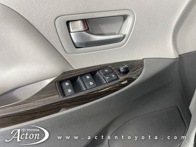 2017 Toyota Sienna XLE Premium 7 Passenger
