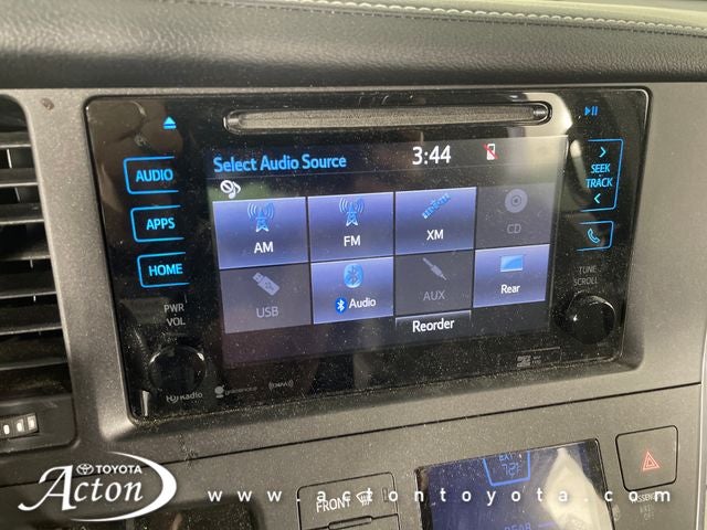 2017 Toyota Sienna XLE Premium 7 Passenger