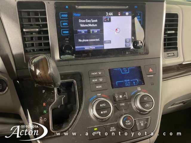 2017 Toyota Sienna XLE Premium 7 Passenger