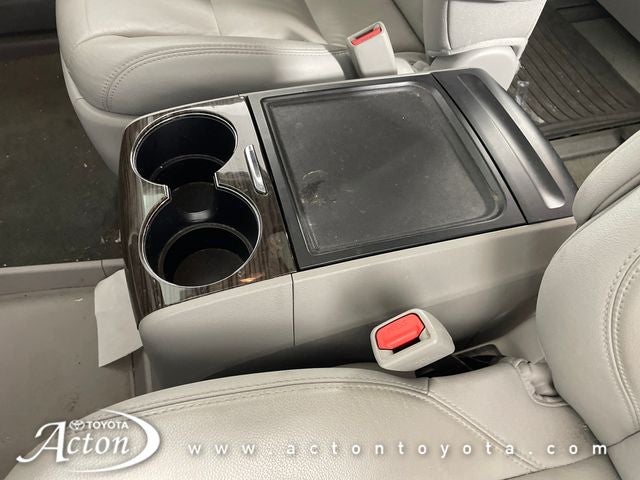 2017 Toyota Sienna XLE Premium 7 Passenger