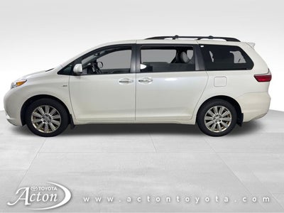 2017 Toyota Sienna XLE Premium 7 Passenger