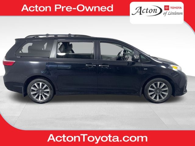 2018 Toyota Sienna XLE 7 Passenger