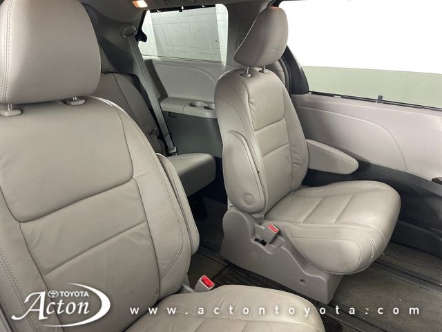 2018 Toyota Sienna XLE 7 Passenger