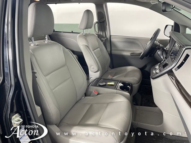 2018 Toyota Sienna XLE 7 Passenger