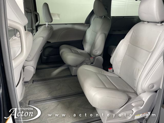 2018 Toyota Sienna XLE 7 Passenger